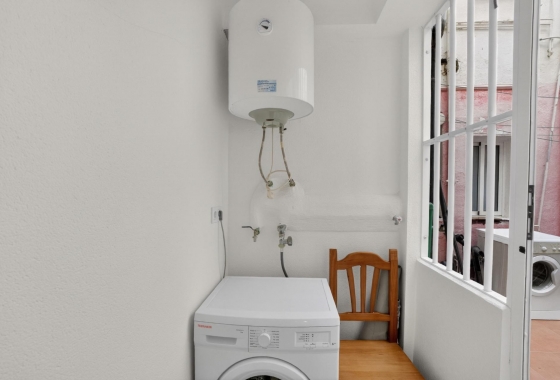 Resale - Apartment - Torrevieja - Centro