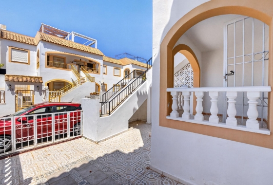 Resale - Apartment - Torrevieja - El limonar