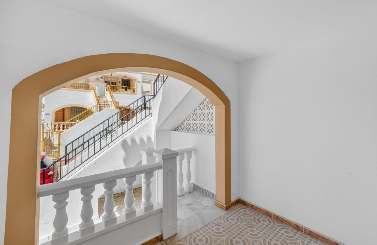 Resale - Apartment - Torrevieja - El limonar