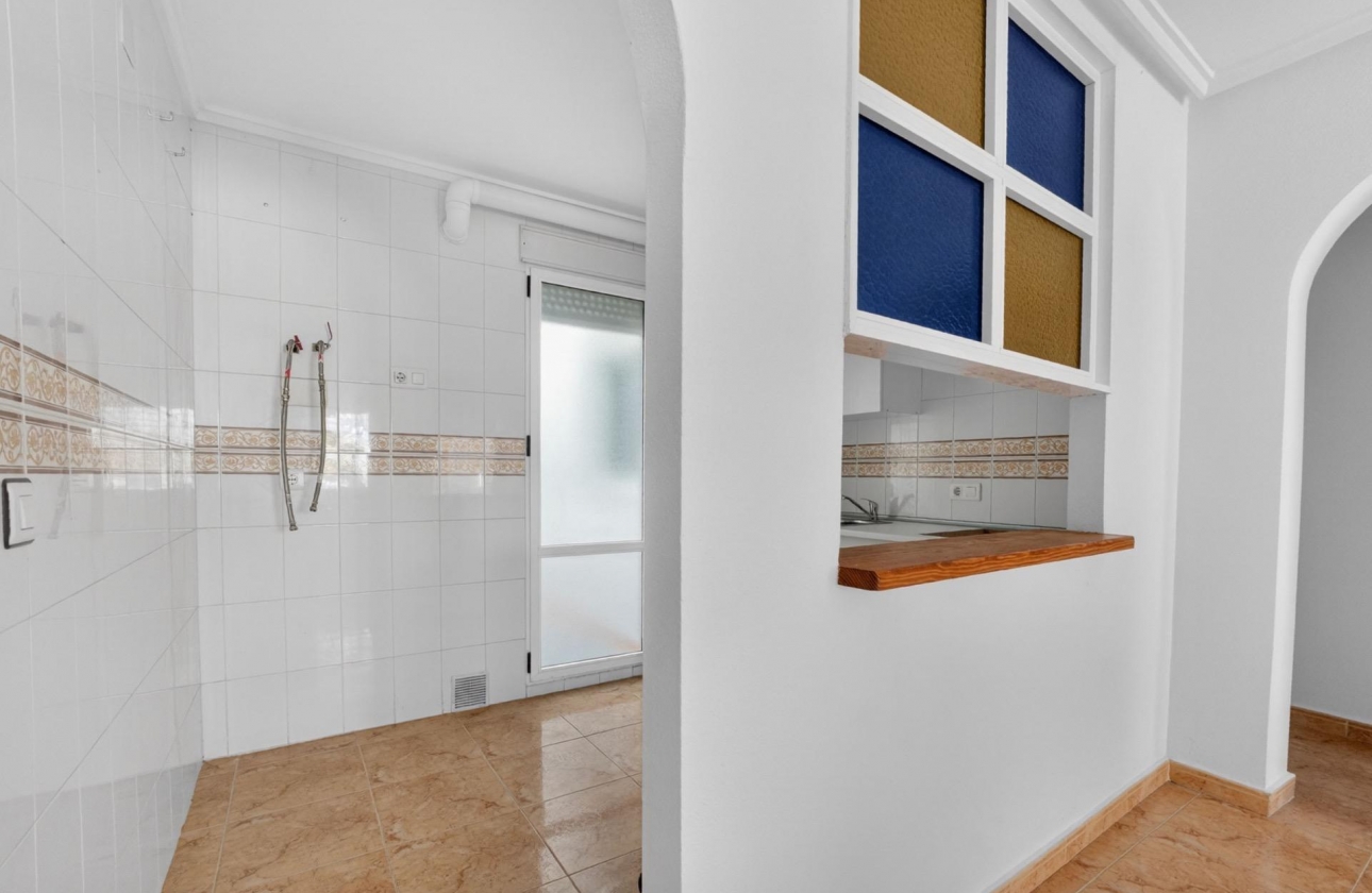 Resale - Apartment - Torrevieja - El limonar