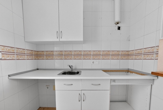 Resale - Apartment - Torrevieja - El limonar