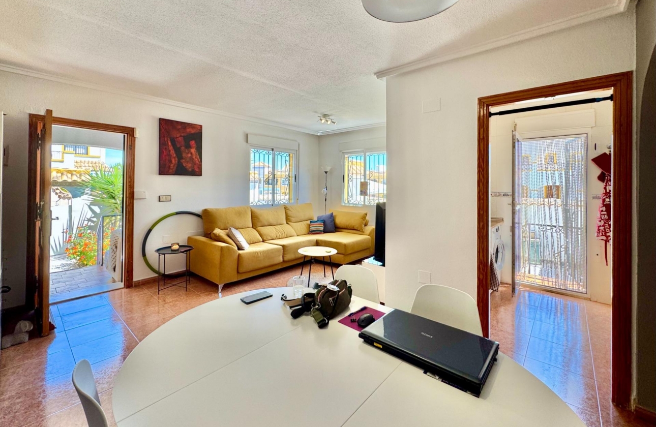 Resale - house - Orihuela Costa - Los Altos