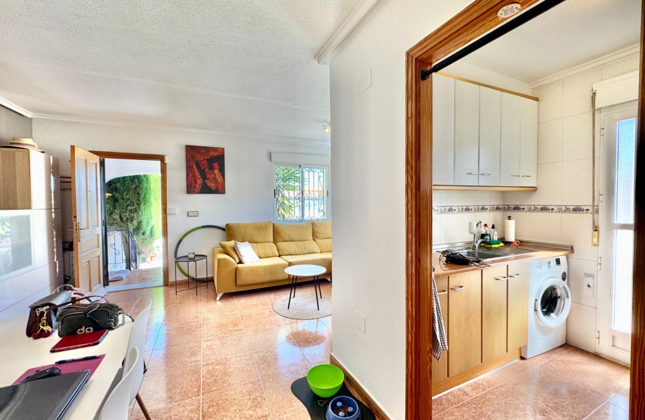 Resale - house - Orihuela Costa - Los Altos