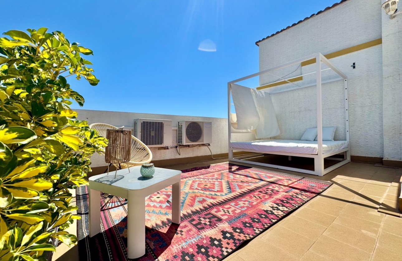 Resale - house - Orihuela Costa - Los Altos
