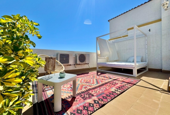 Resale - house - Orihuela Costa - Los Altos