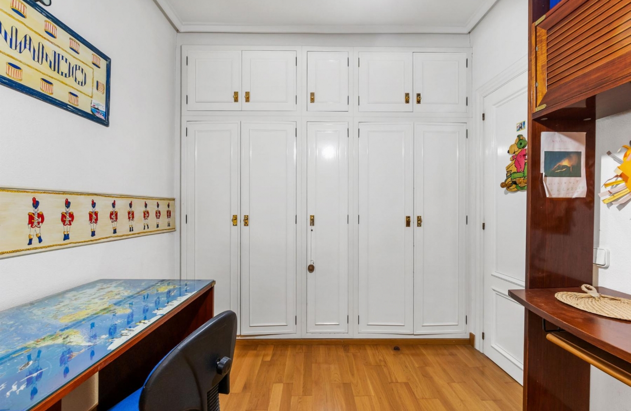 Resale - Apartment - Torrevieja - CLUB NAUTICO TORREVIEJA