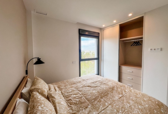Resale - Apartment - Orihuela Costa - Las Colinas Golf