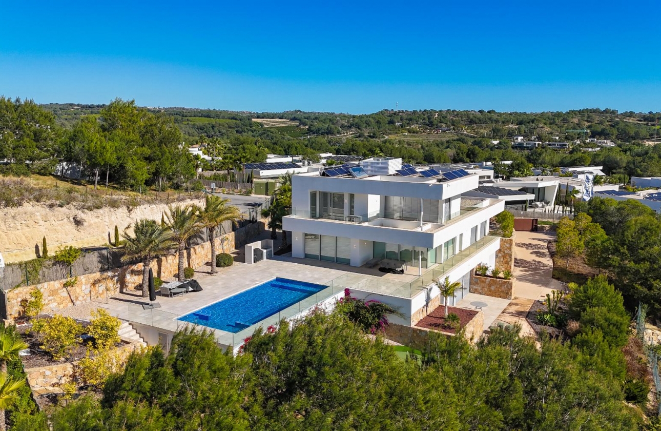 Resale - Villa - Orihuela Costa - Las Colinas Golf