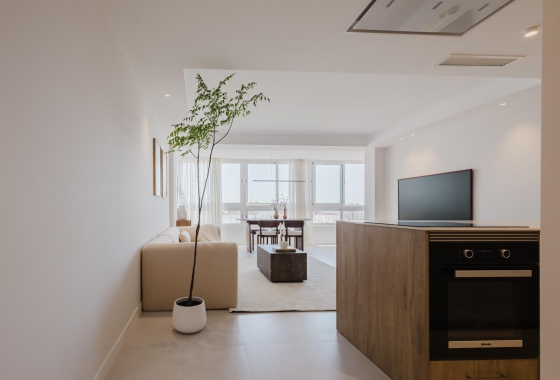 Resale - Apartment - Torrevieja - Playa del Acequión