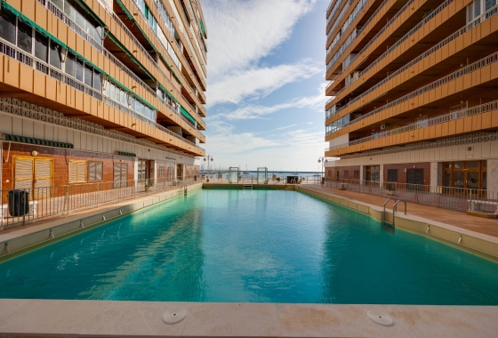 Resale - Apartment - Torrevieja - Playa del Acequión