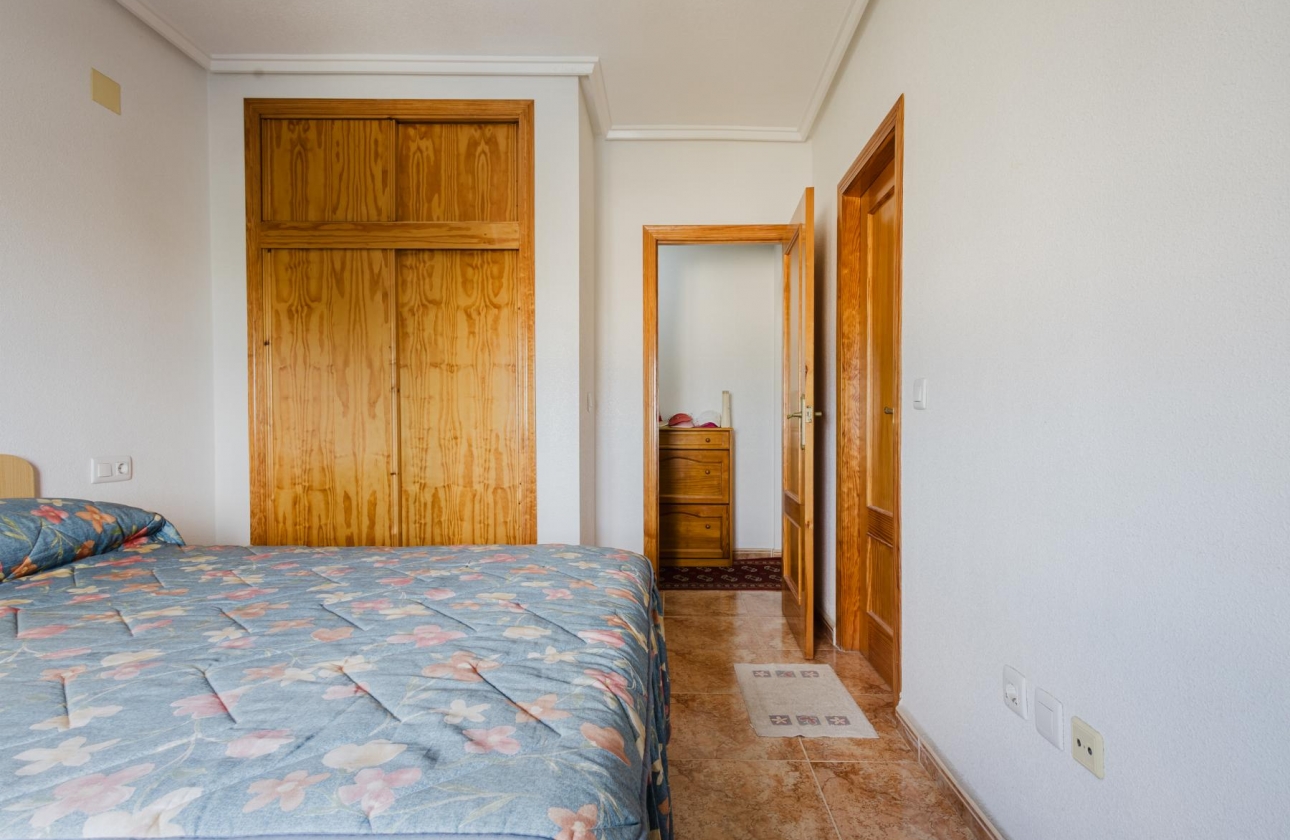 Resale - Apartment - Torrevieja - Parque de Las Naciones