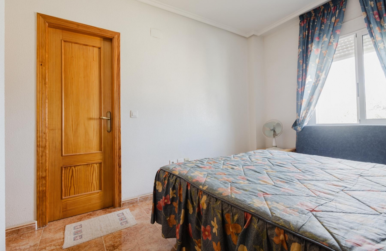 Resale - Apartment - Torrevieja - Parque de Las Naciones