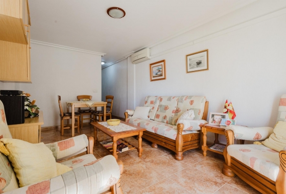 Resale - Apartment - Torrevieja - Parque de Las Naciones