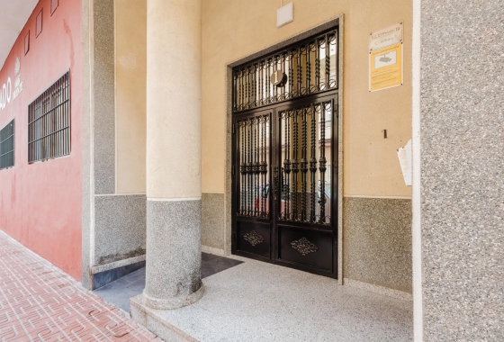 Resale - Apartment - Torrevieja - Parque de Las Naciones
