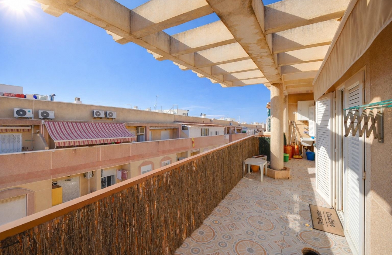 Resale - Apartment - Torrevieja - Parque de Las Naciones