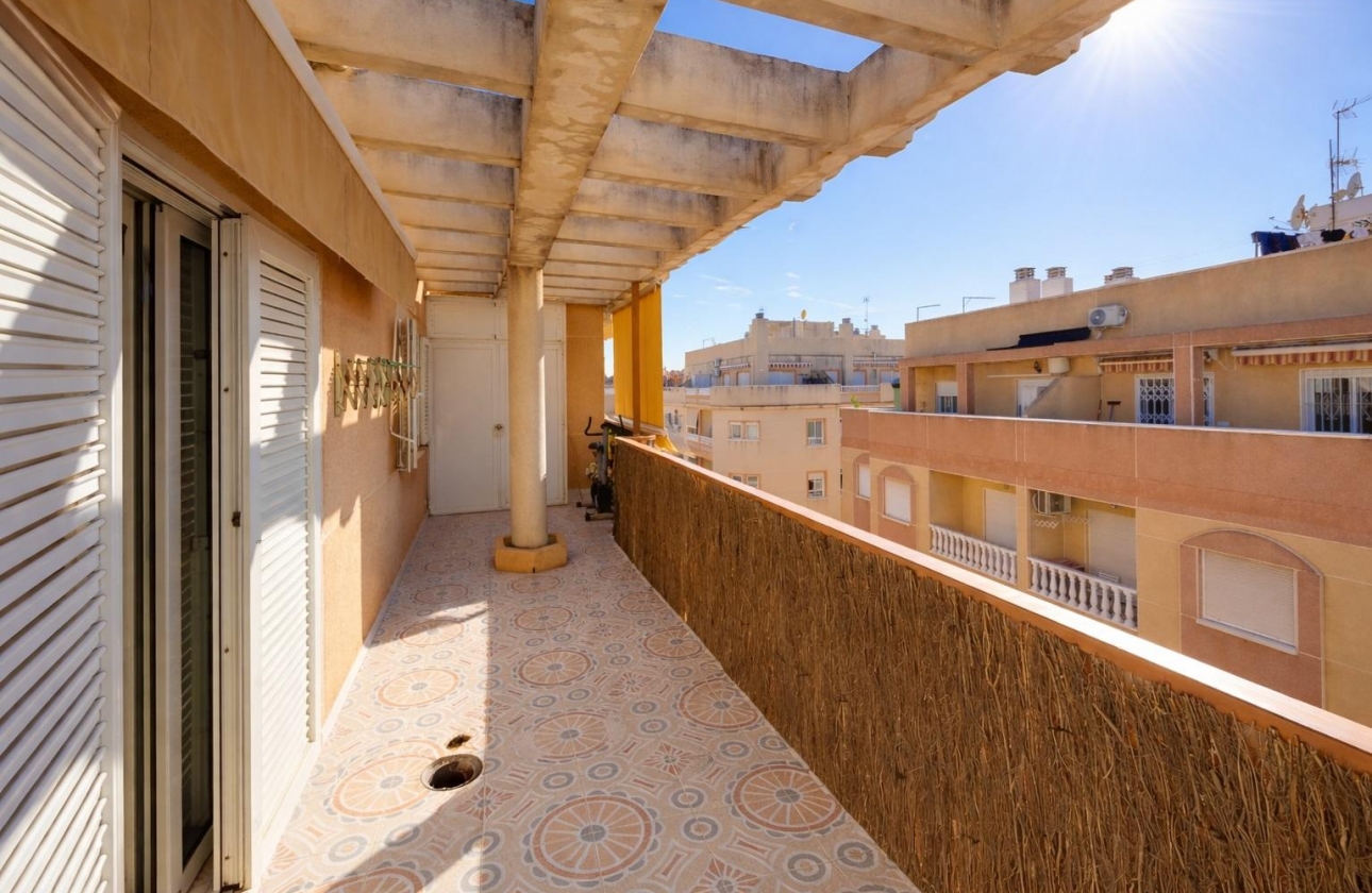 Resale - Apartment - Torrevieja - Parque de Las Naciones