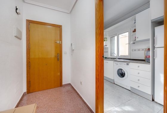 Resale - Apartment - Torrevieja - Parque de Las Naciones