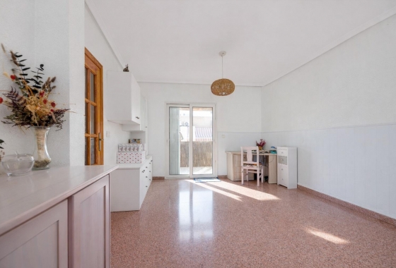 Resale - Apartment - Torrevieja - Parque de Las Naciones