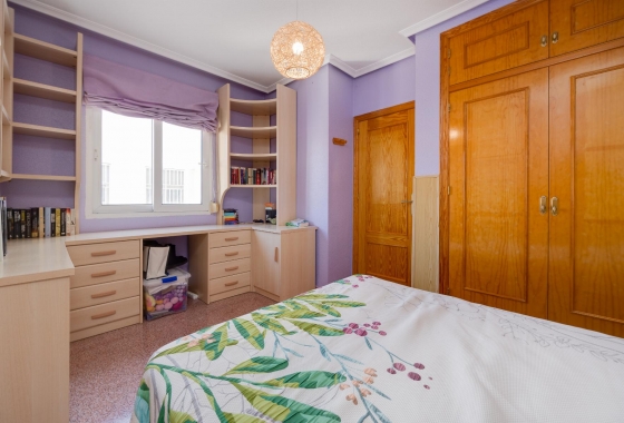 Resale - Apartment - Torrevieja - Parque de Las Naciones