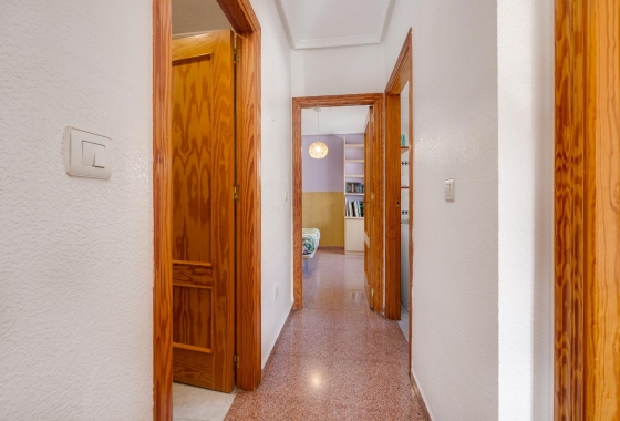 Resale - Apartment - Torrevieja - Parque de Las Naciones