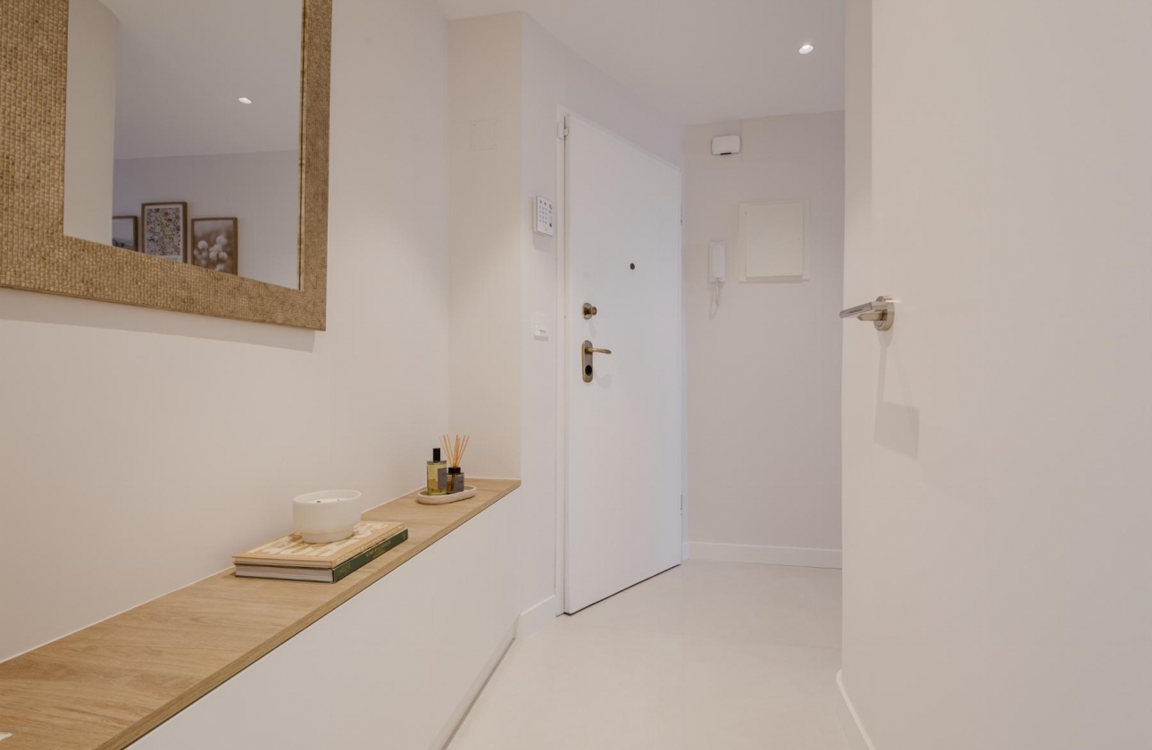 Long Term Rental - Apartment - Torrevieja - Playa del Acequión