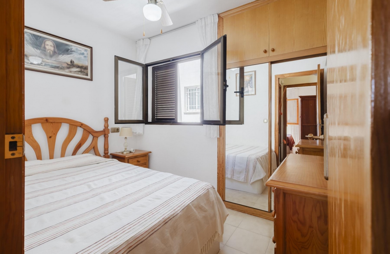 Resale - Atico - Torrevieja - Playa del Acequión