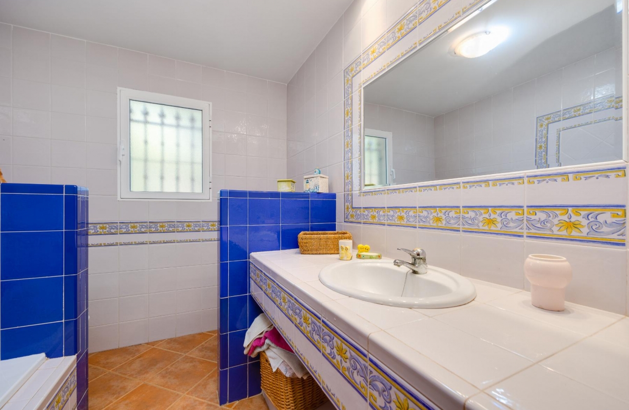 Reventa - Villa - San Miguel de Salinas