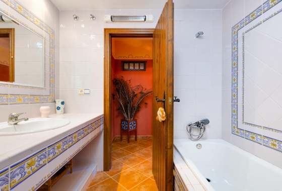 Reventa - Villa - San Miguel de Salinas