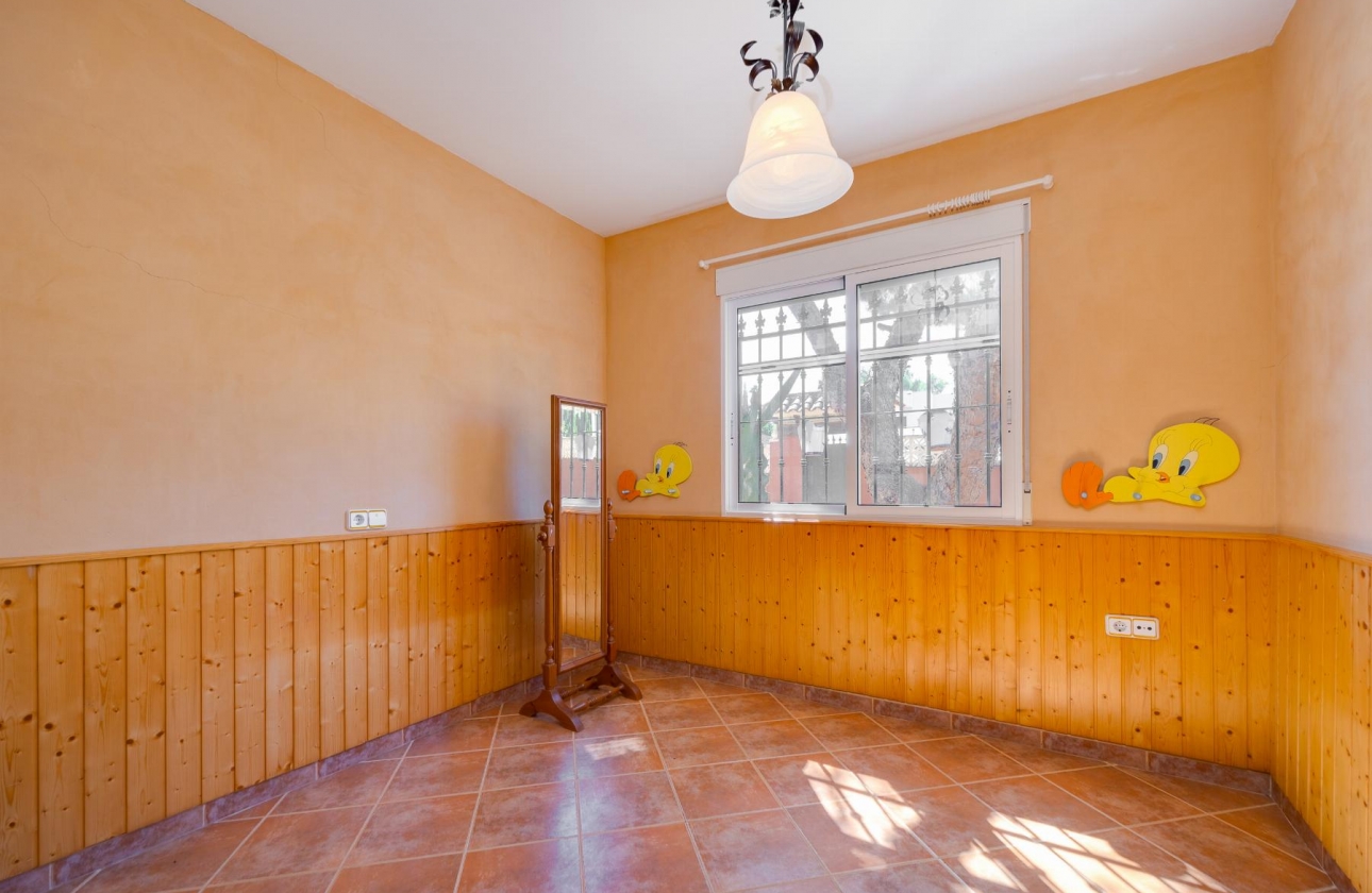 Reventa - Villa - San Miguel de Salinas
