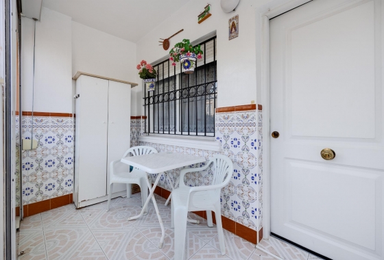 Resale - Bungalow - Torrevieja - Playa de los Náufragos