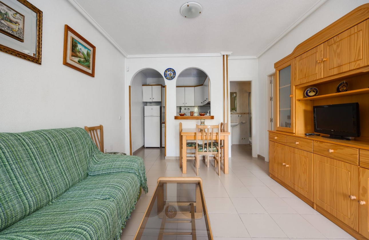 Resale - Bungalow - Torrevieja - Playa de los Náufragos