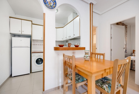 Resale - Bungalow - Torrevieja - Playa de los Náufragos