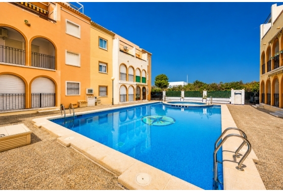 Resale - Bungalow - Torrevieja - Playa de los Náufragos