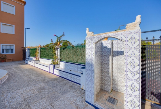 Resale - Bungalow - Torrevieja - Playa de los Náufragos