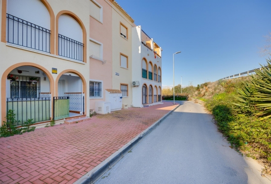 Resale - Bungalow - Torrevieja - Playa de los Náufragos