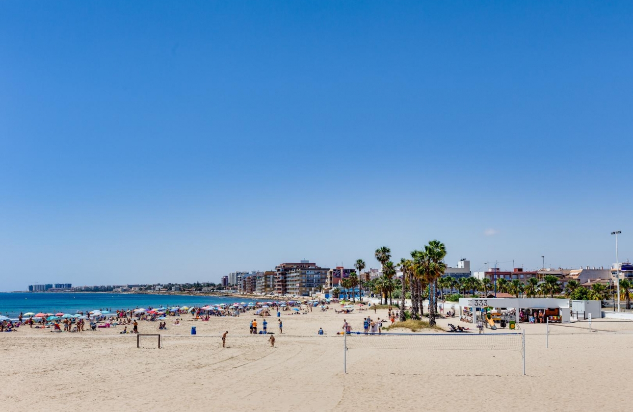 Resale - Bungalow - Torrevieja - Playa de los Náufragos