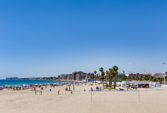 Resale - Bungalow - Torrevieja - Playa de los Náufragos