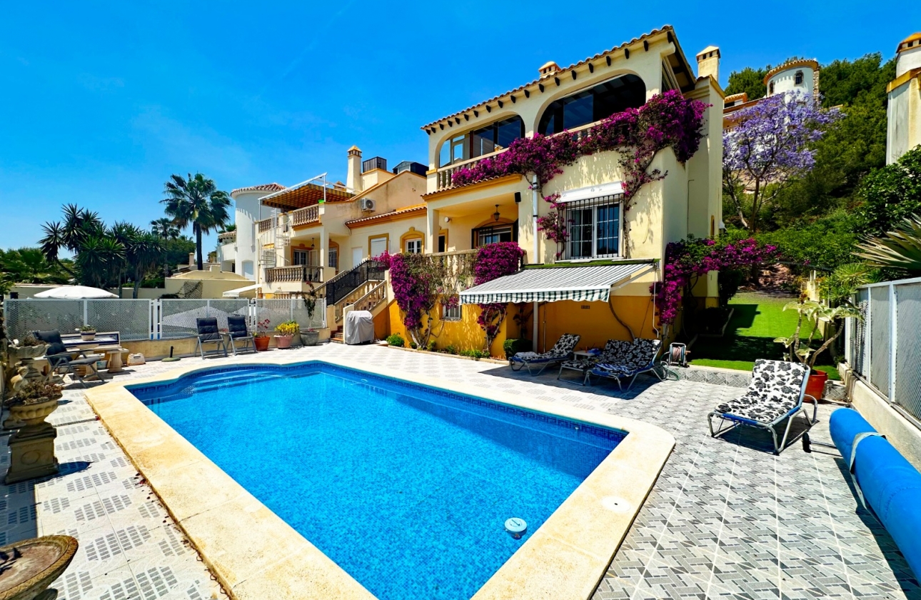 Resale - Villa - Orihuela Costa - Las Ramblas