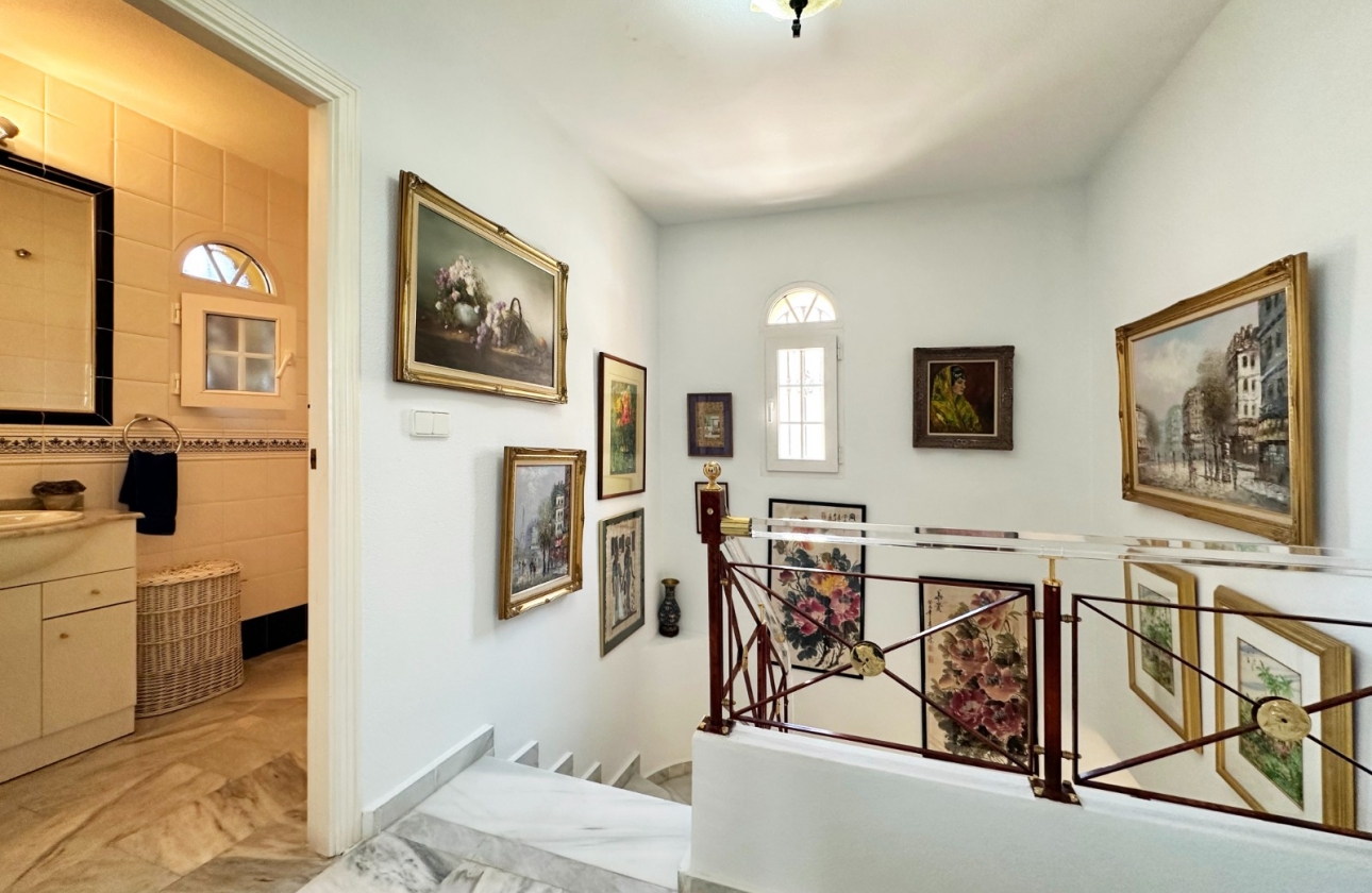 Resale - Villa - Orihuela Costa - Las Ramblas