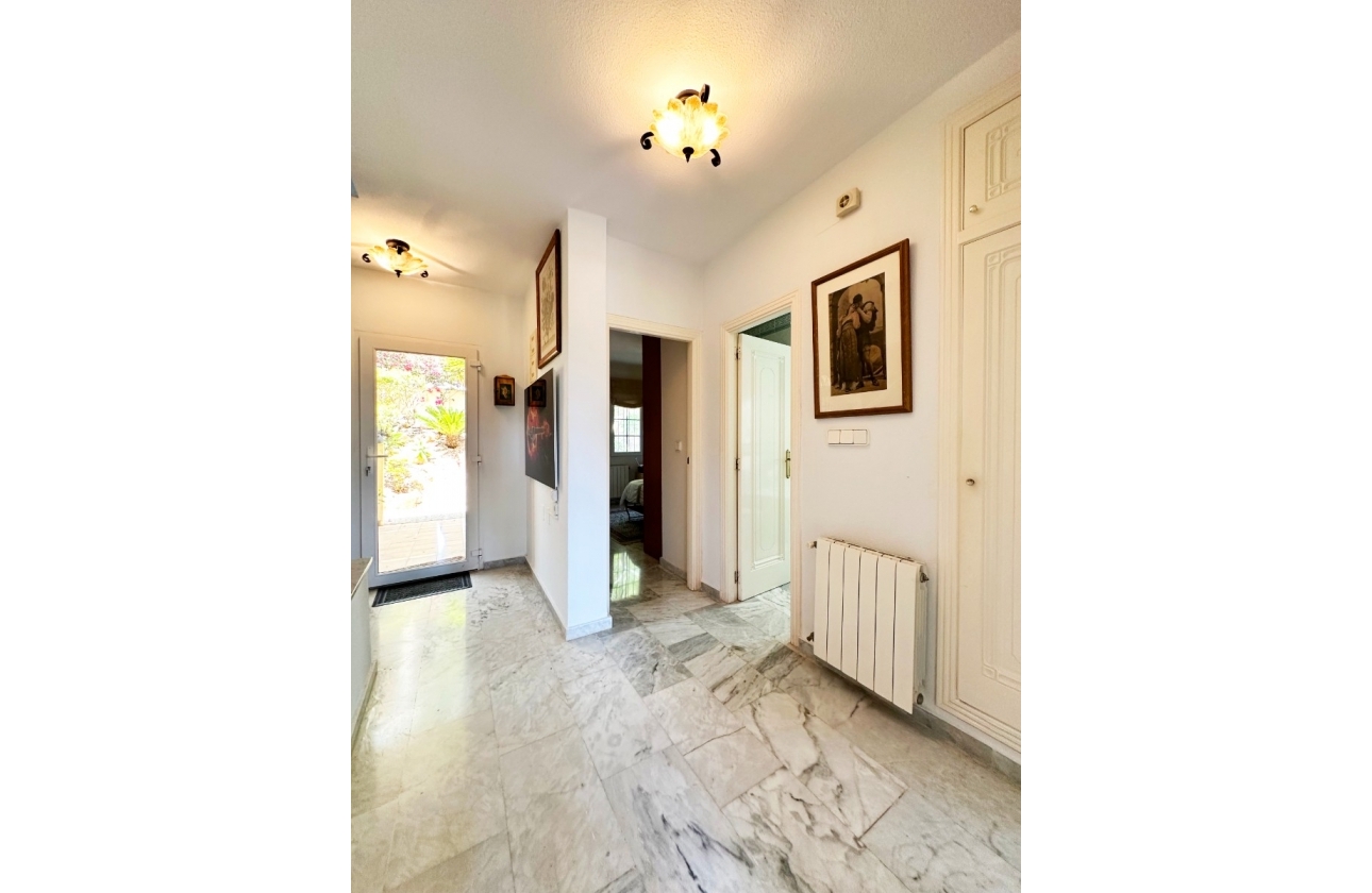 Resale - Villa - Orihuela Costa - Las Ramblas