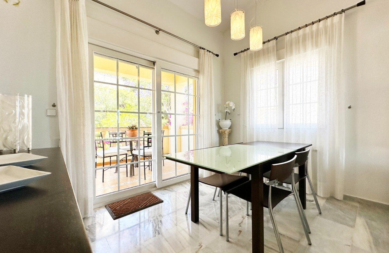 Resale - Villa - Orihuela Costa - Las Ramblas