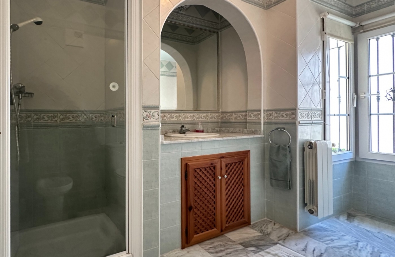 Resale - Villa - Orihuela Costa - Las Ramblas