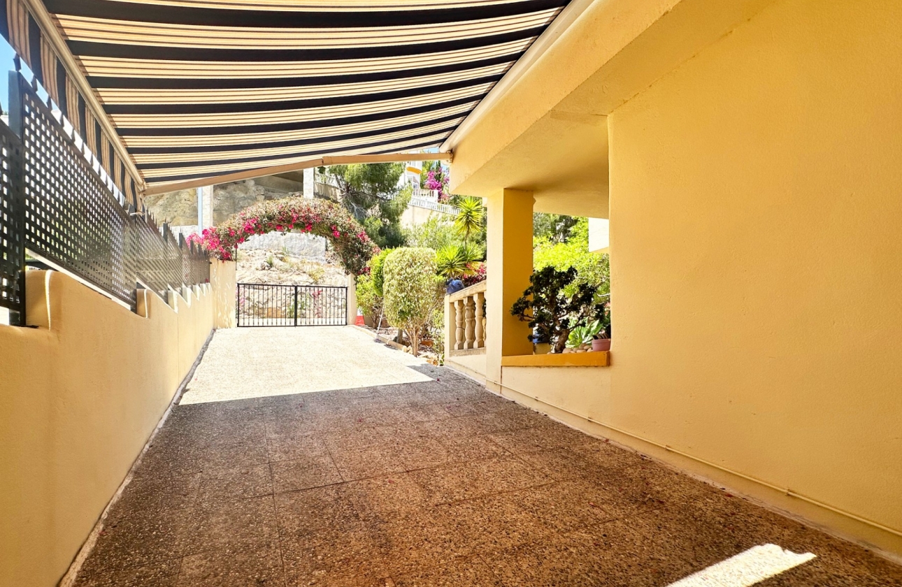 Resale - Villa - Orihuela Costa - Las Ramblas