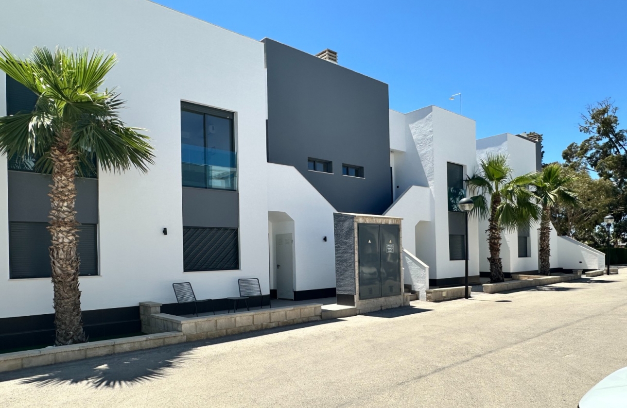 Resale - Apartment - Guardamar del Segura - El Raso