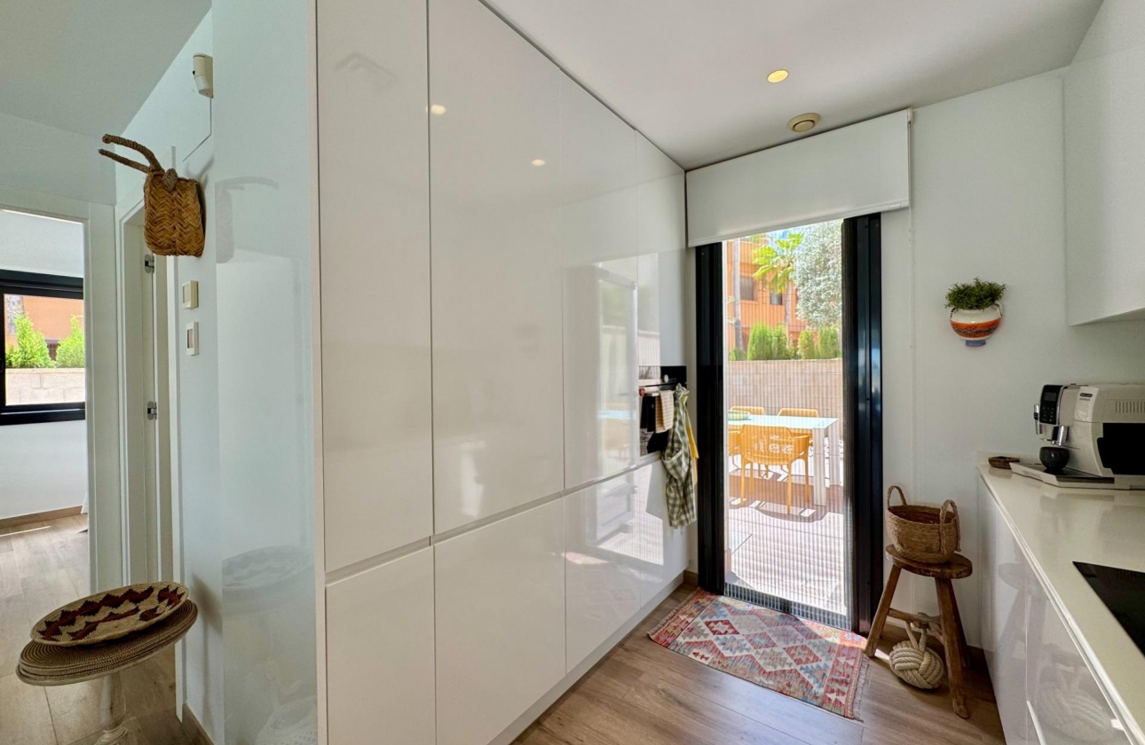 Resale - Villa - San Miguel de Salinas - Bellavista