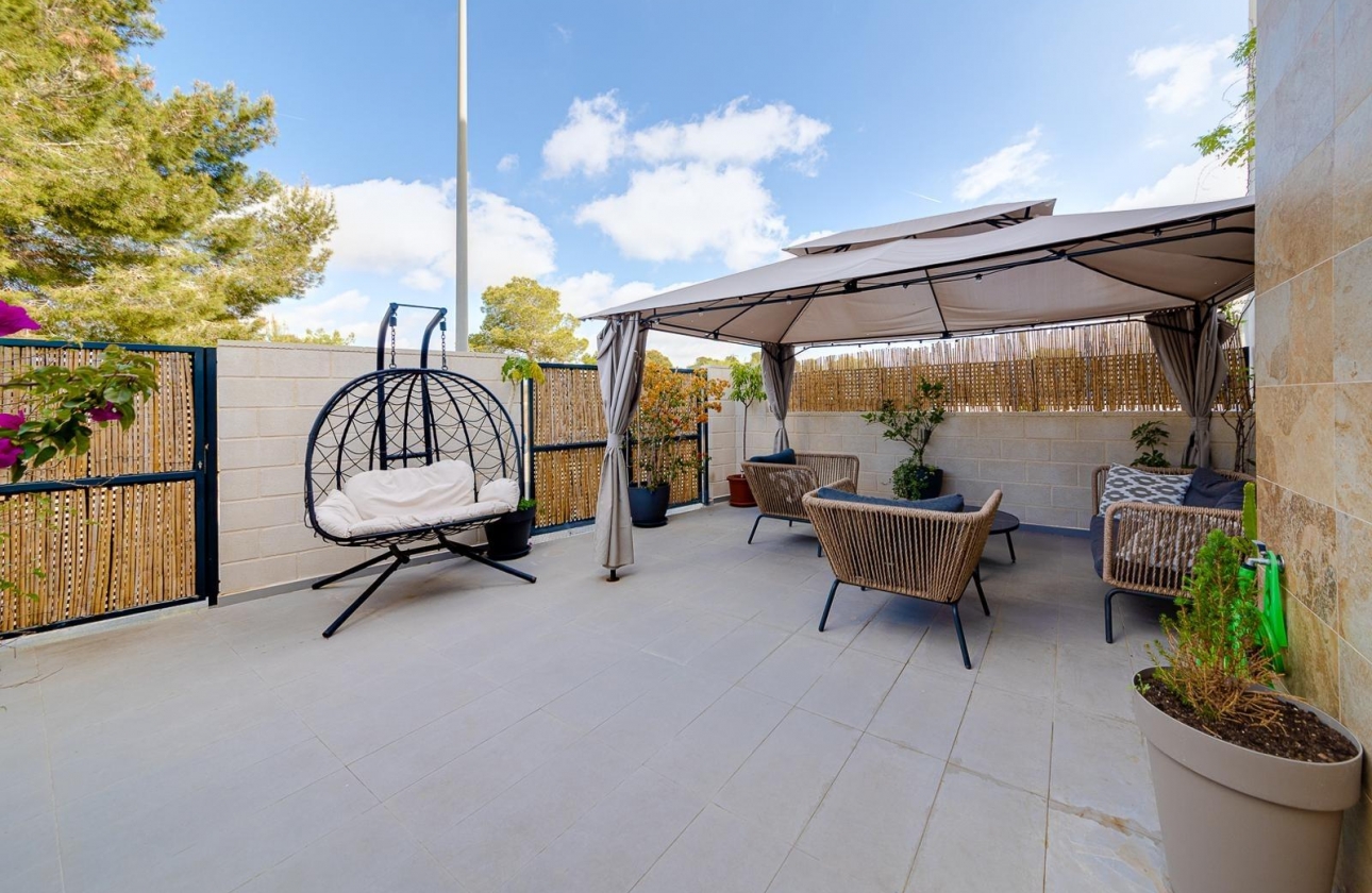 Resale - house - Villamartin - Orihuela costa