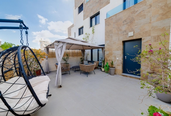 Resale - house - Villamartin - Orihuela costa