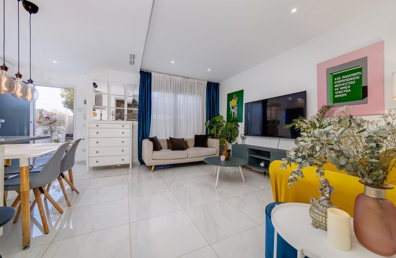 Resale - house - Villamartin - Orihuela costa