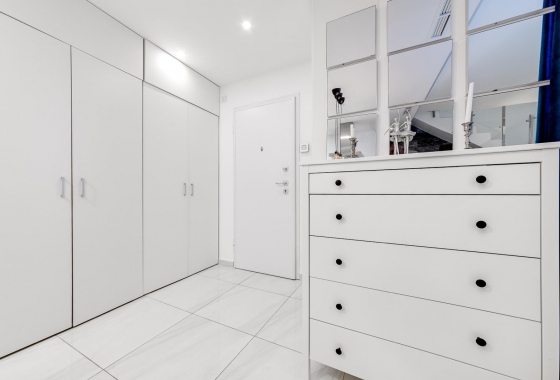 Resale - house - Villamartin - Orihuela costa