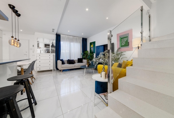 Resale - house - Villamartin - Orihuela costa